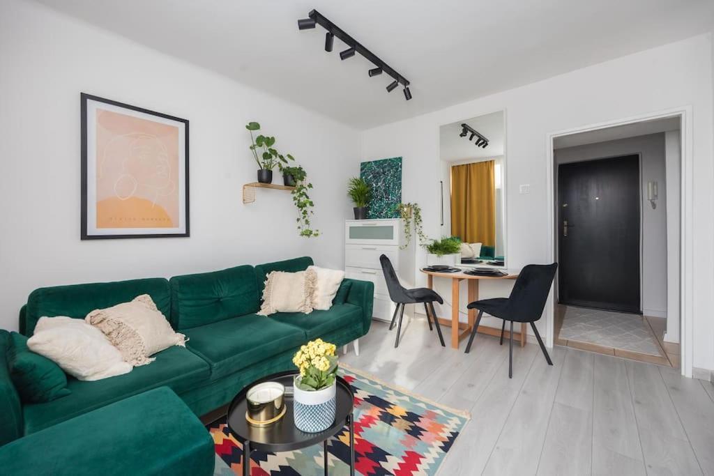 Apartment Specious Center With Park View Warsaw