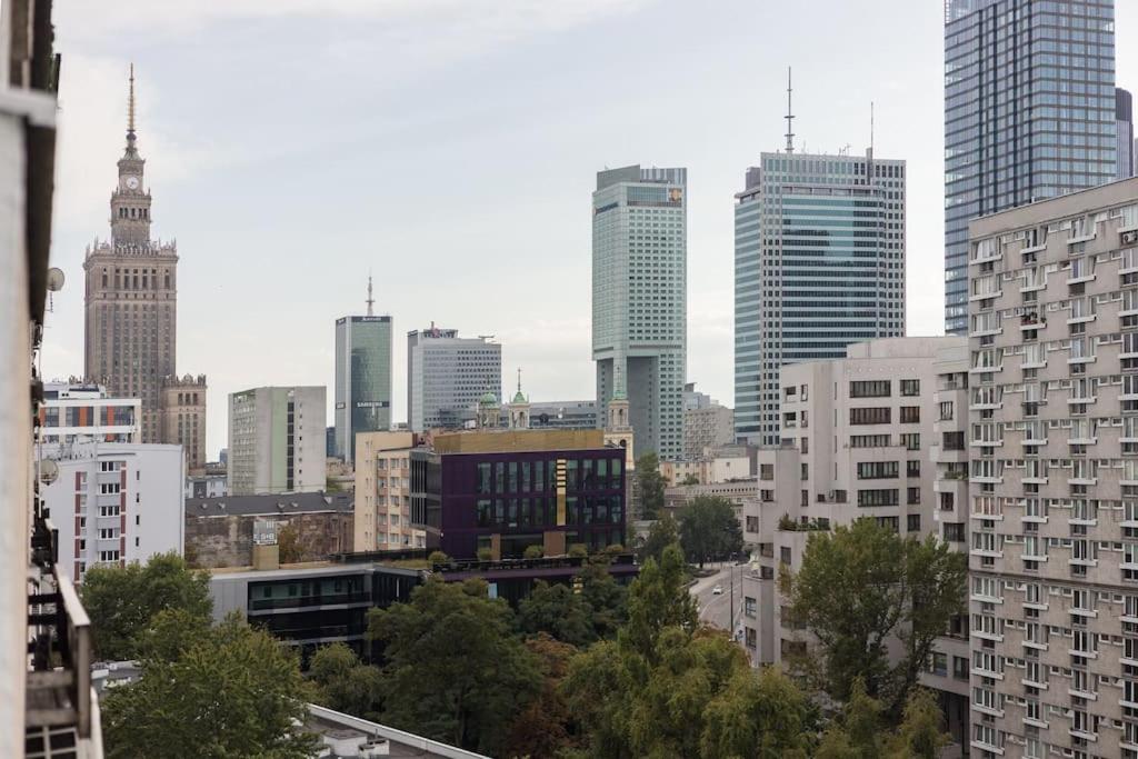 Leilighet Specious Center With Park View Warszawa